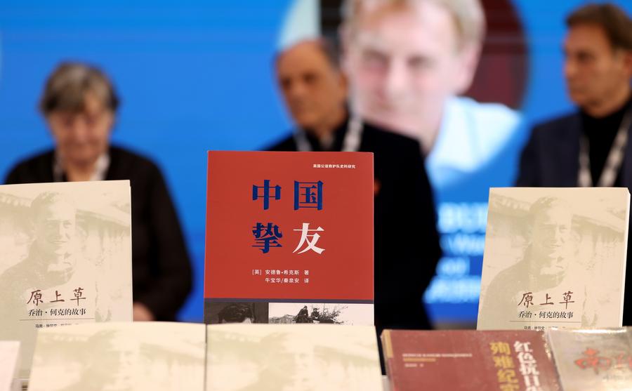 【155fun吃瓜熱門(mén)爆料正能量】臨港新區(qū)管委會(huì)主任陳金山:建設(shè)離世界更近的新興金融中心
